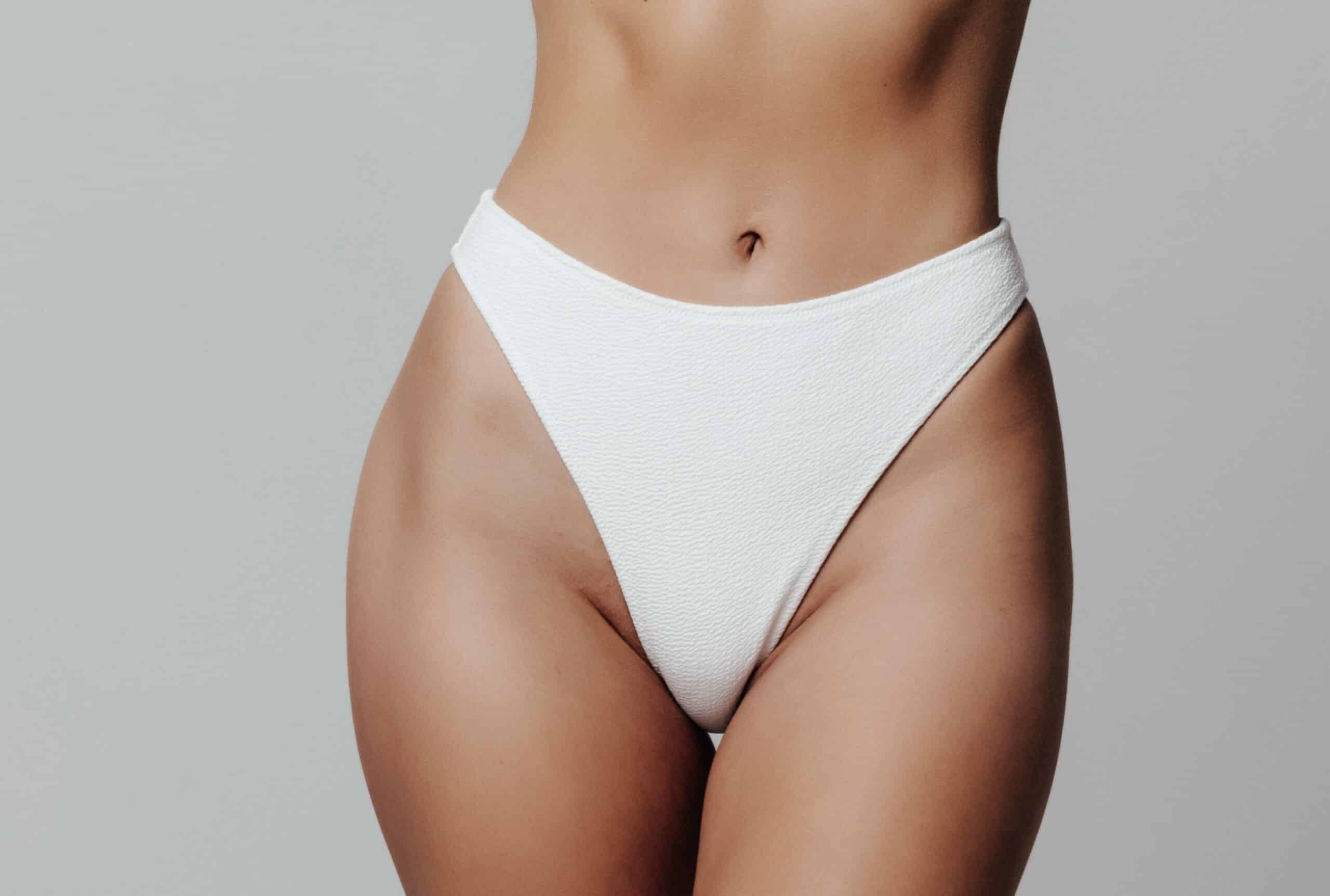 Éliminer les poils du maillot grâce à l’épilation laser | Dr Tribout | Dermatologie esthétique | Amiens